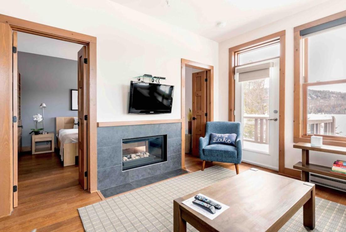 Suites Sur Lac Superieur-Mont-Tremblant Екстериор снимка